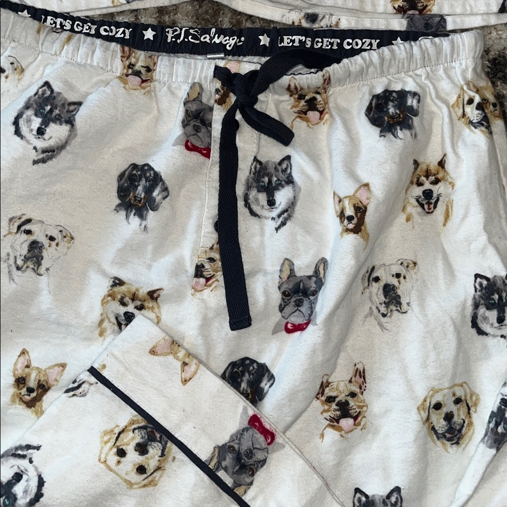 P. J. Salvage Cream Flannel Pajama Set with Dog Pattern long sleeves w/pockets - Picture 4 of 7